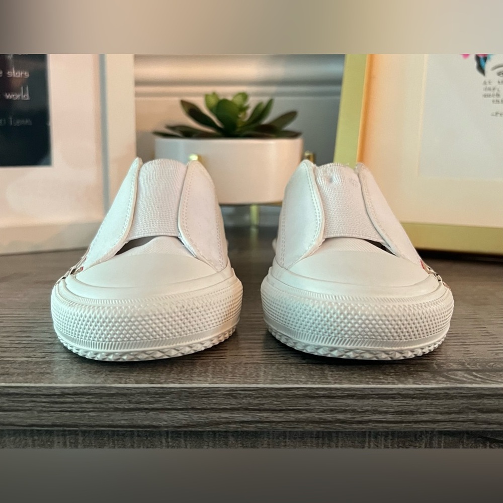 Burberry Toddler Canvas Slip-On Sneakers - Picture 4 of 13